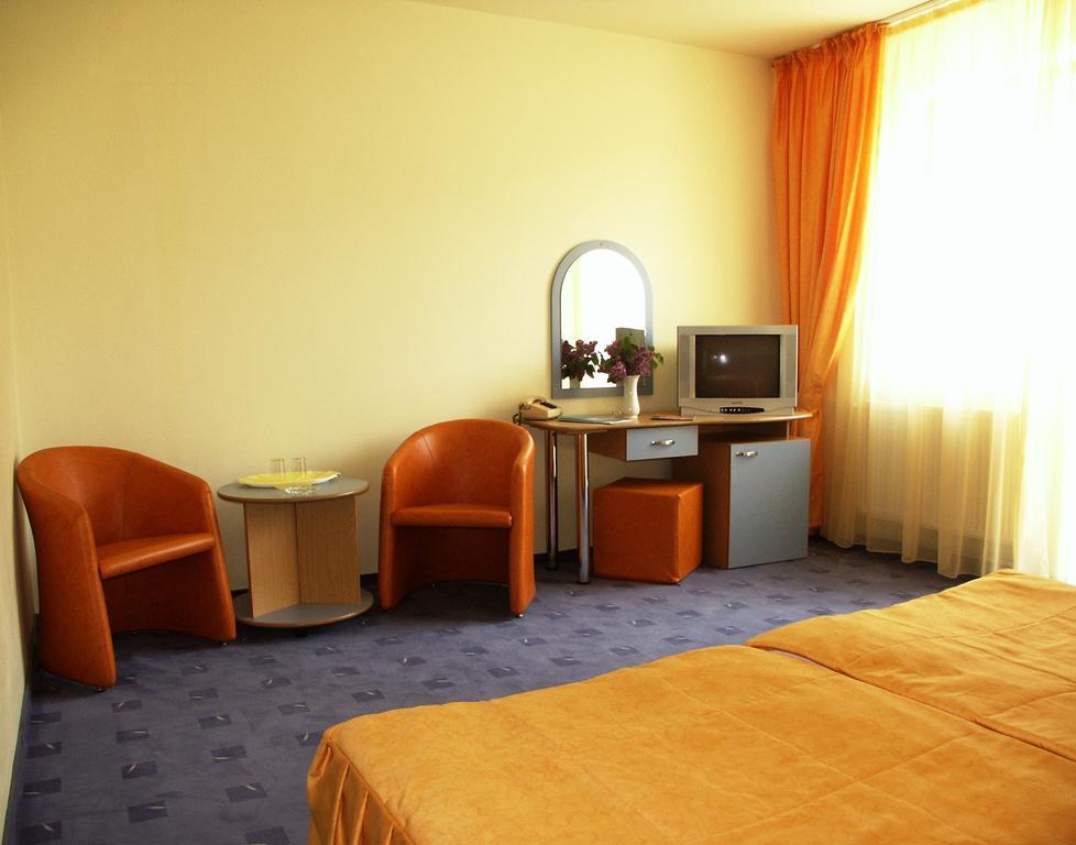 Hotel Tusnad ไบเลตุชนาด ห้อง รูปภาพ